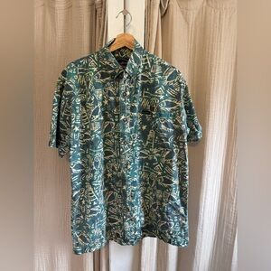 Men’s Vintage 100% Cotton Fish Short Sleeve Shirt- Medium